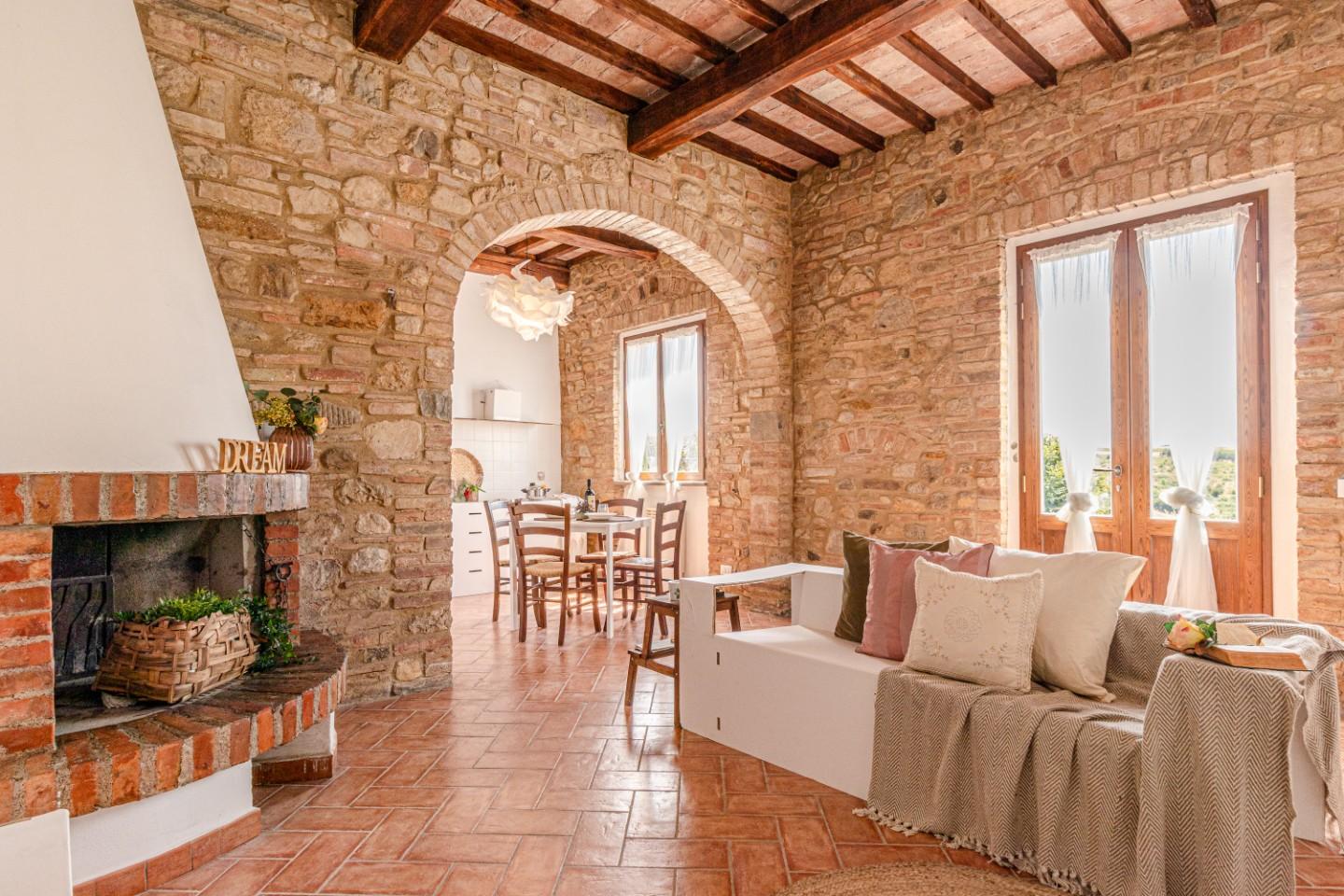 Casa indipendente ristrutturata a Montaione