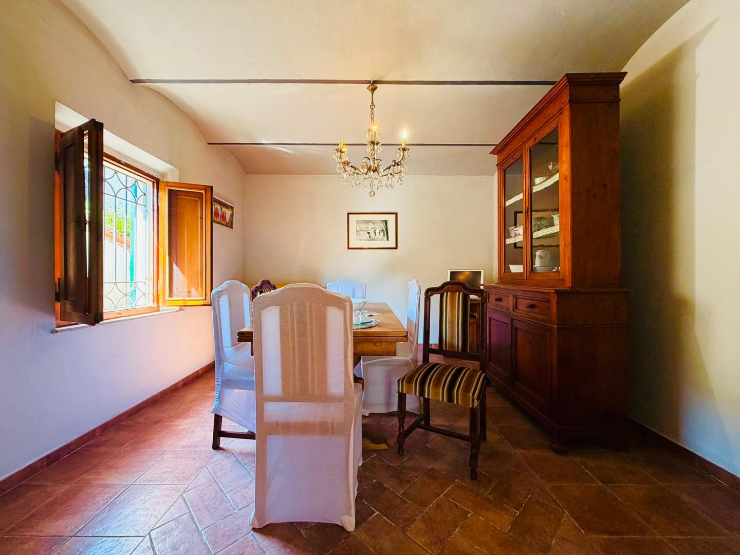 Villa con giardino a Montopoli in Val d'Arno