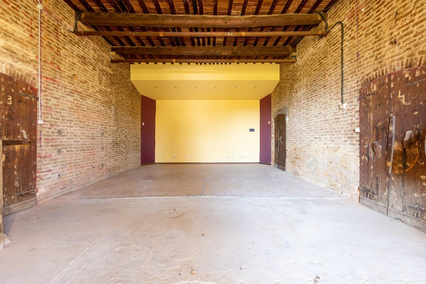 Casa vacanza 5 Locali o pi� da ristrutturare, San Miniato corazzano