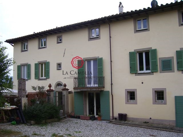 Villa in vendita, Lucca carignano
