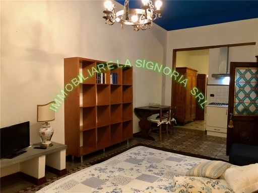 Monolocale in affitto, Firenze piazza santa maria novella-piazza ognissanti