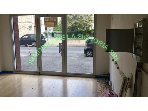 Negozio in vendita, Firenze isolotto