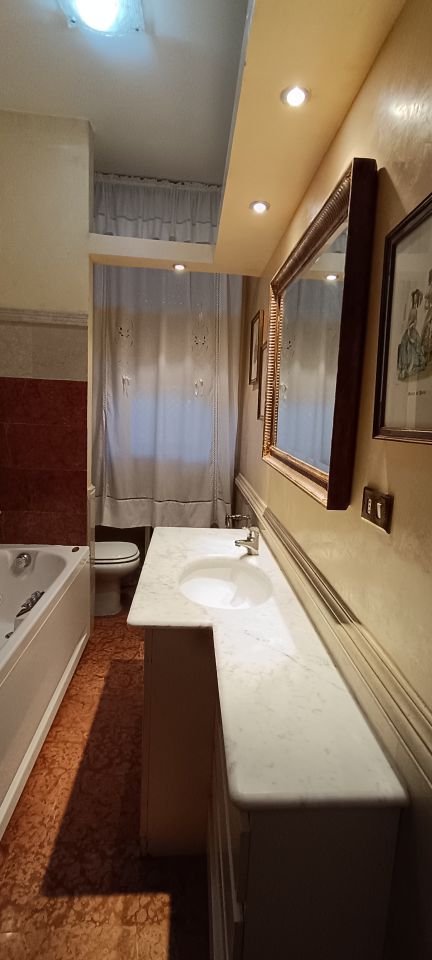 Appartamento con terrazzo a Sesto Fiorentino