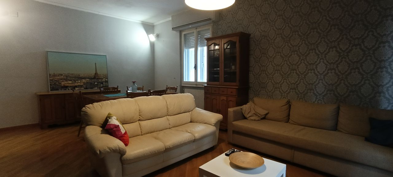 Quadrilocale in vendita a Firenze