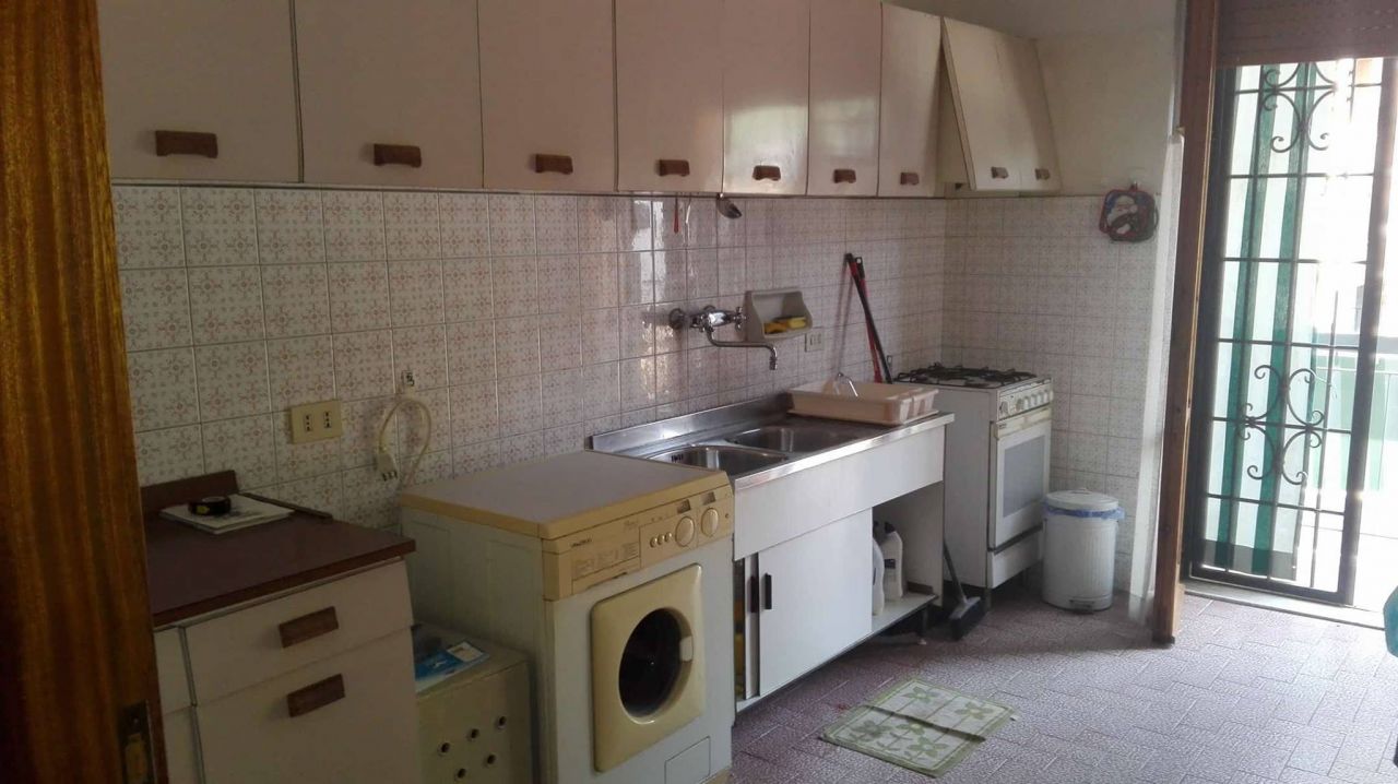 Appartamento con terrazzo a Firenze