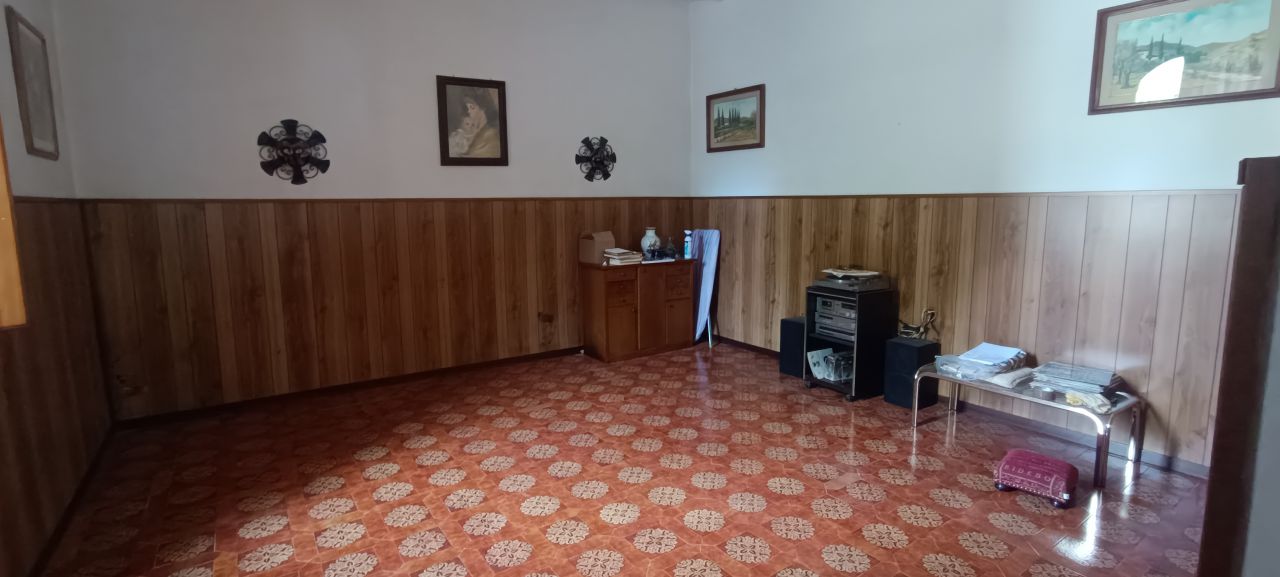 Casa indipendente con giardino a Sesto Fiorentino