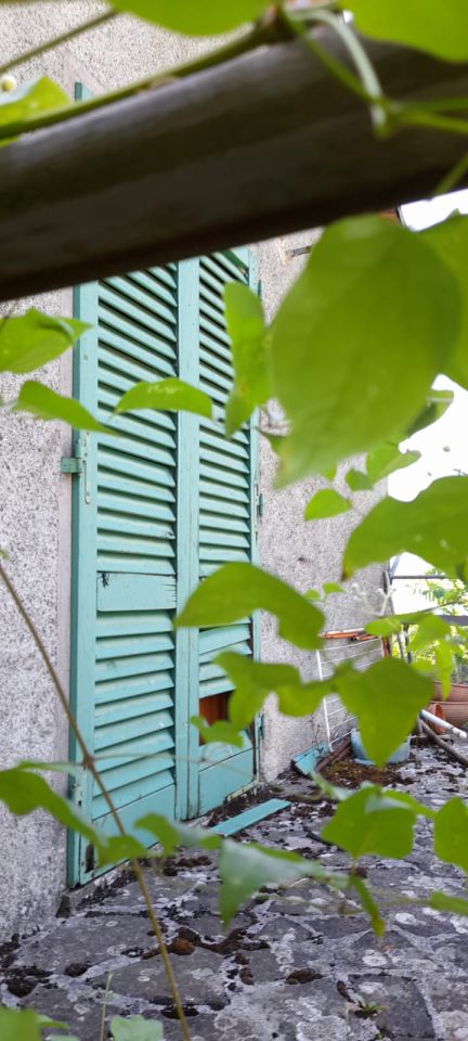 Rustico con giardino a San Marcello Piteglio