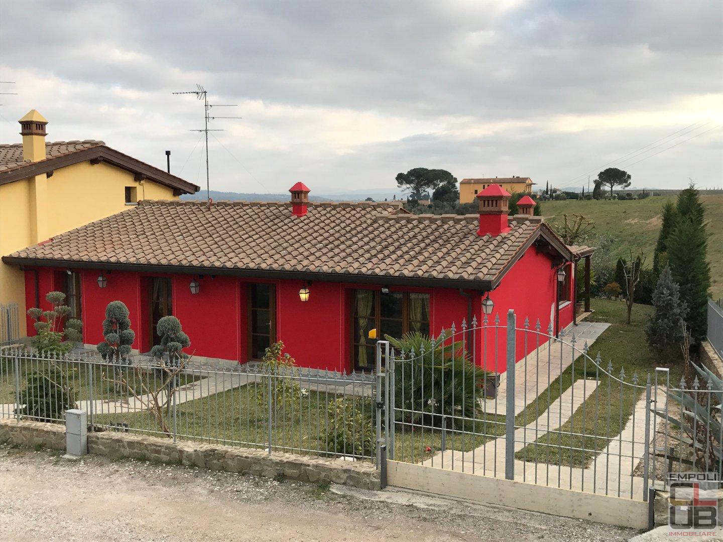 Casa indipendente con giardino a Cerreto Guidi