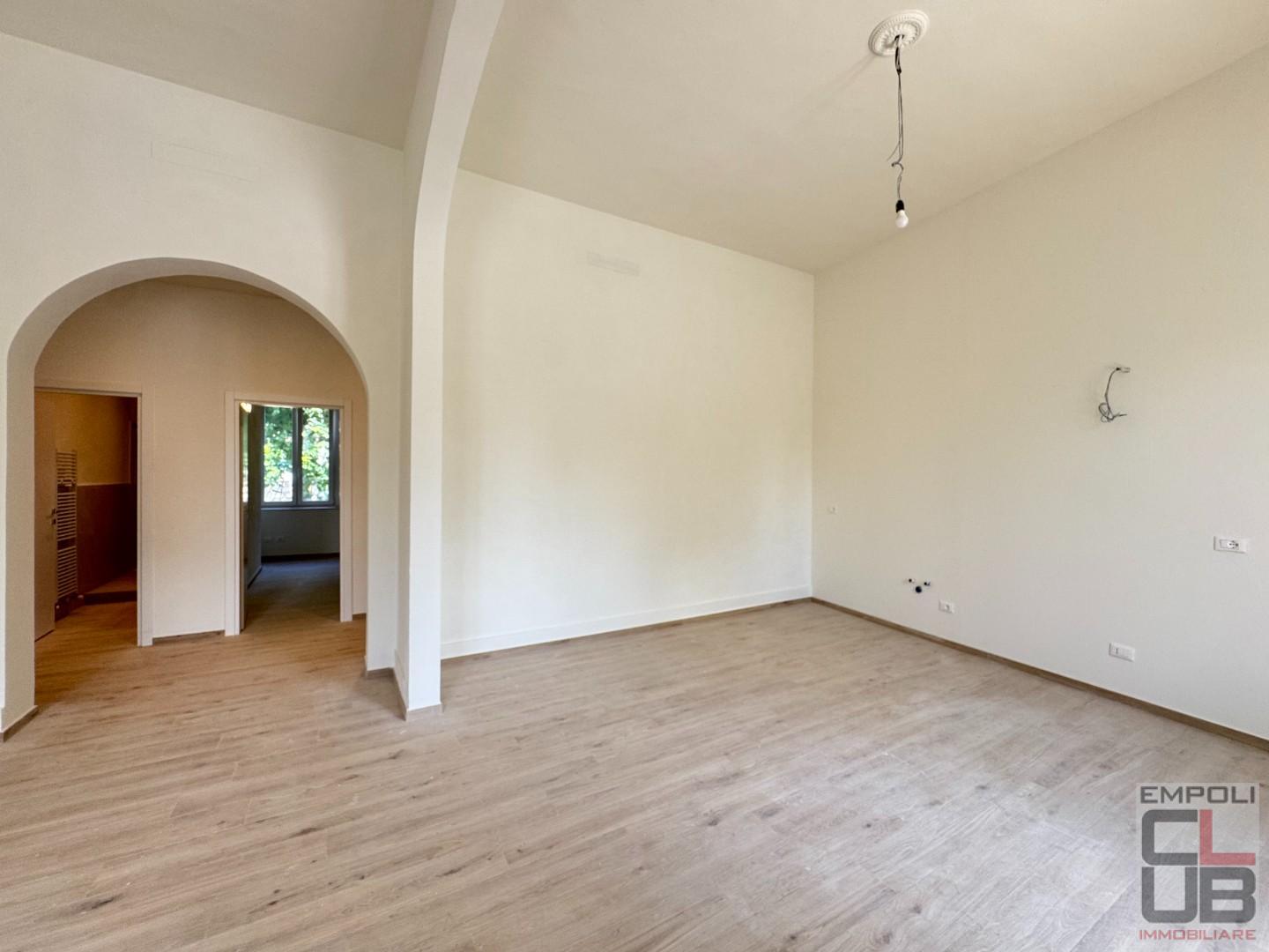 Quadrilocale con giardino a Empoli