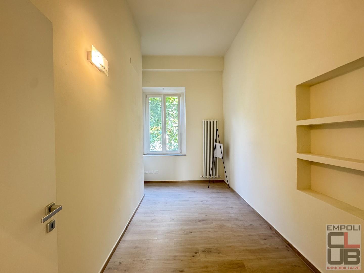 Quadrilocale con giardino a Empoli