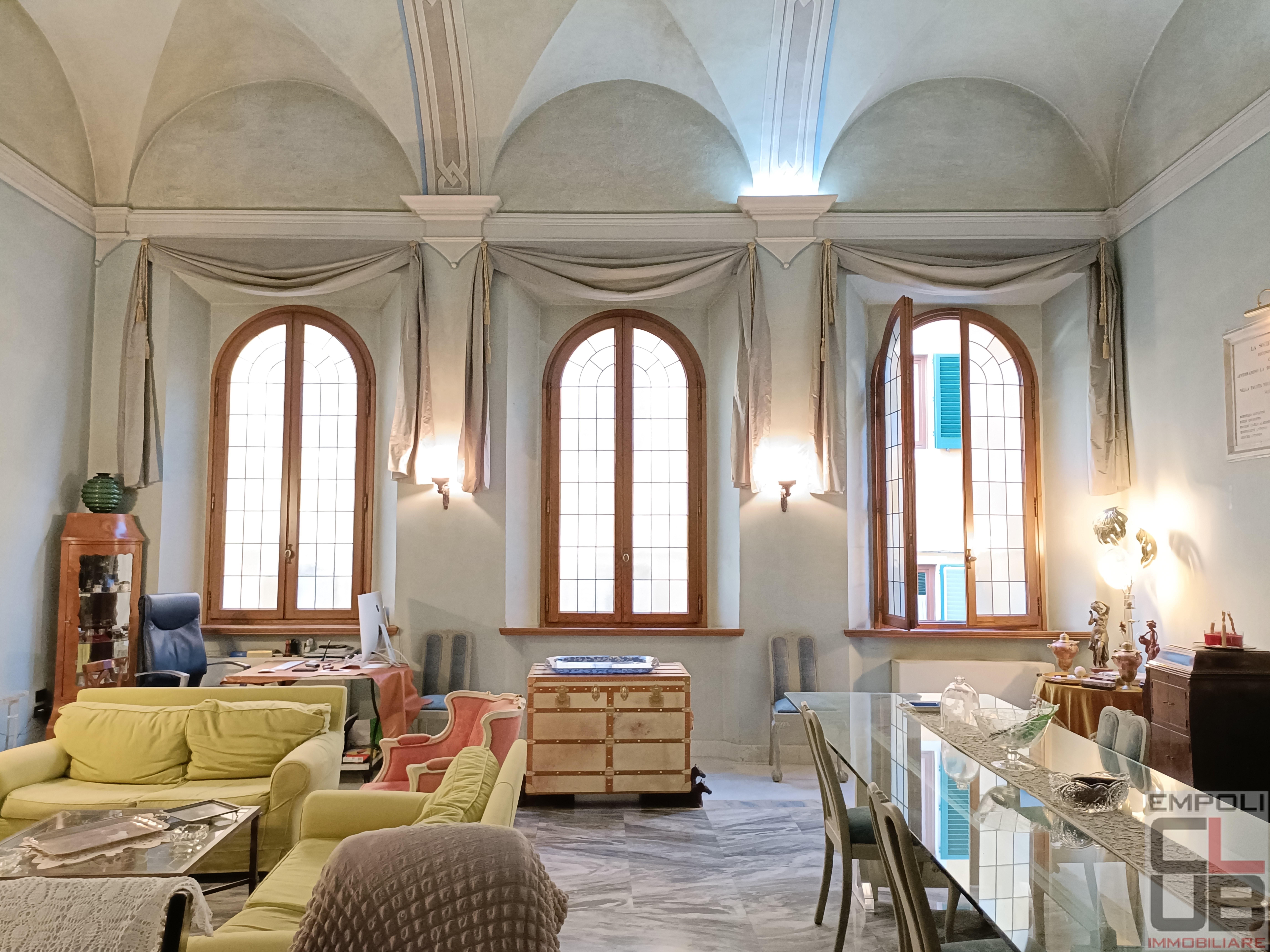 Stabile/Palazzo in vendita a Empoli