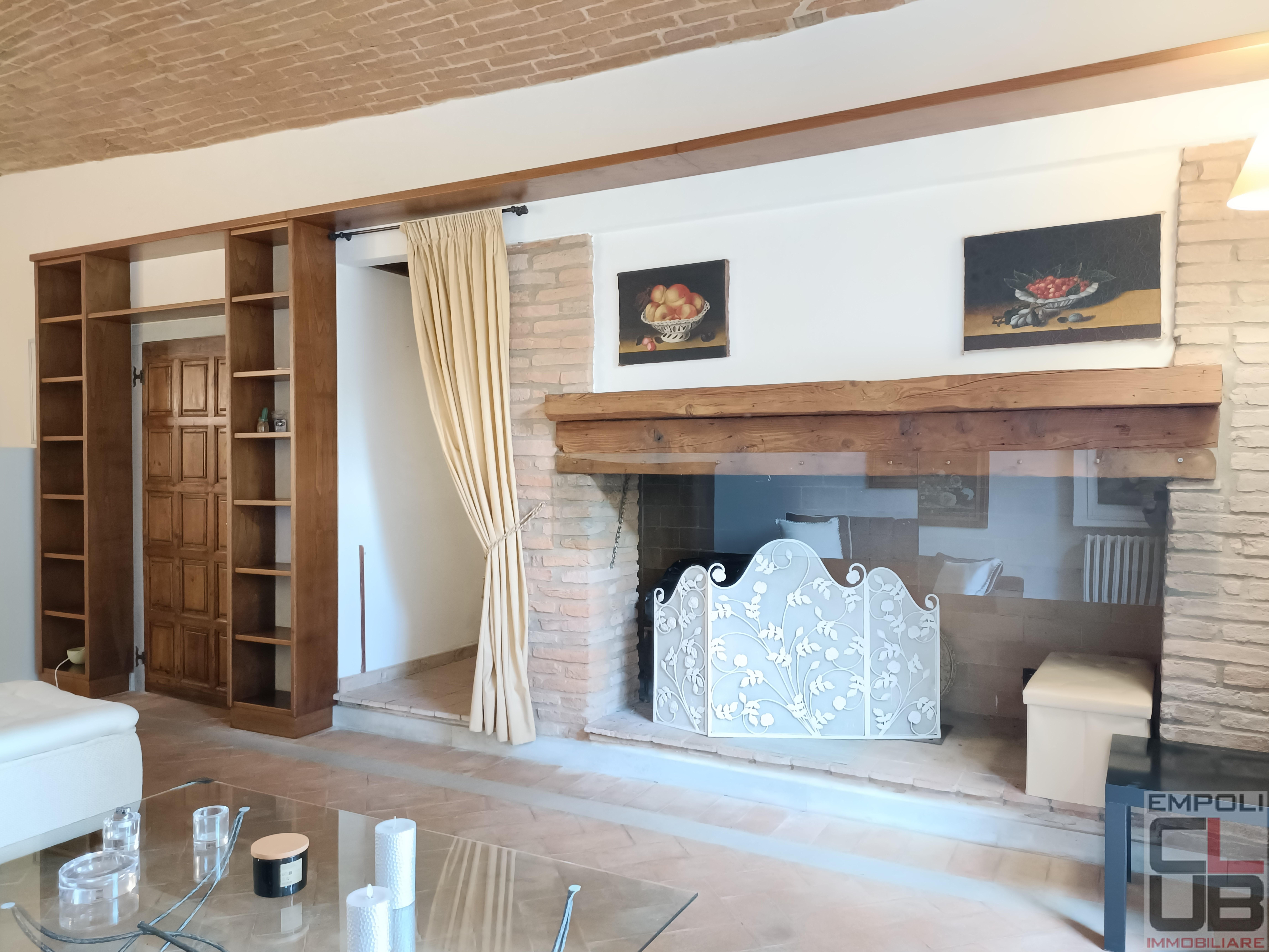 Rustico con giardino a Empoli