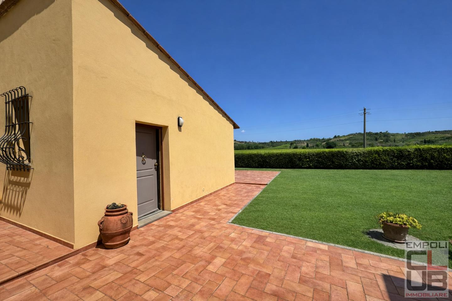 Rustico con giardino a Empoli