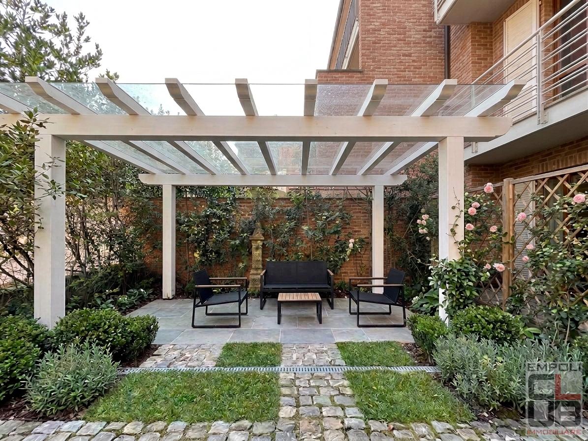 Casa indipendente con giardino a Empoli