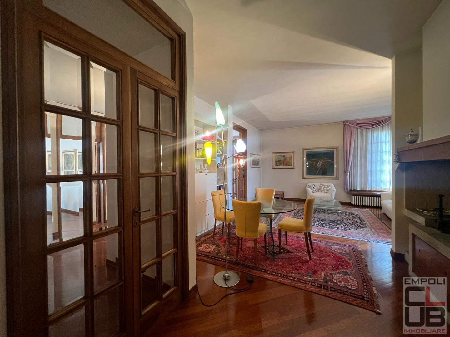 Villa con giardino, Cerreto Guidi bassa