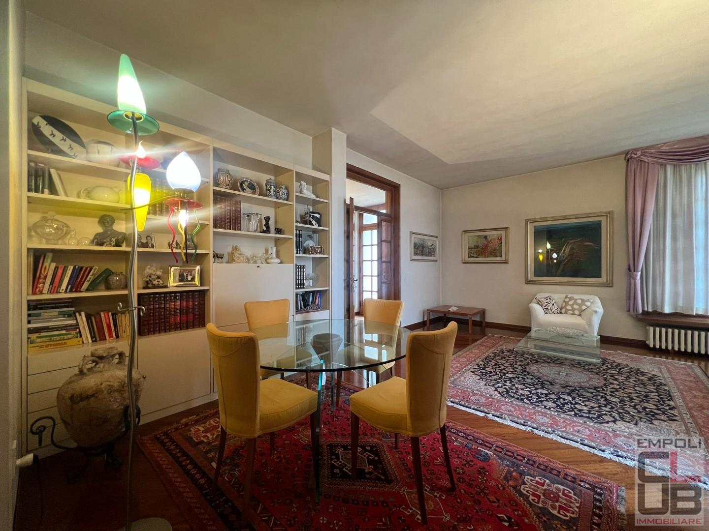 Villa con giardino, Cerreto Guidi bassa