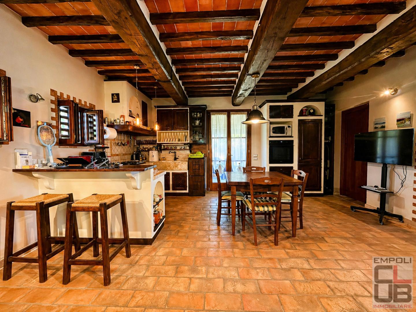 Rustico con giardino, Castelfiorentino dogana