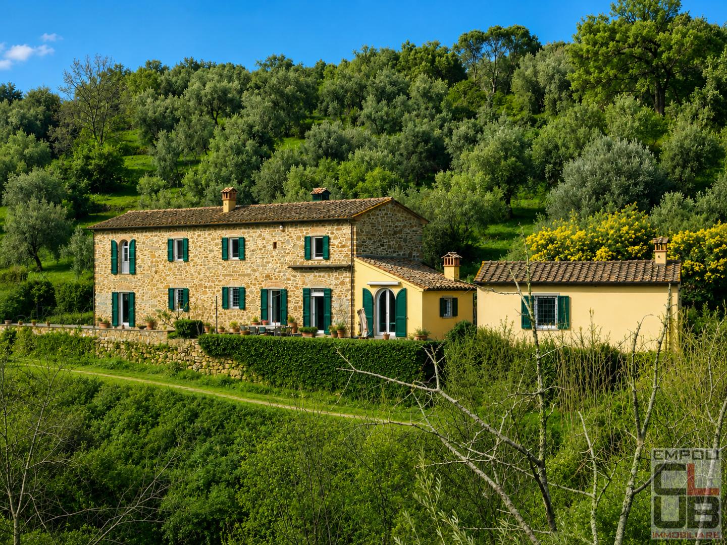 Rustico con giardino a Vinci