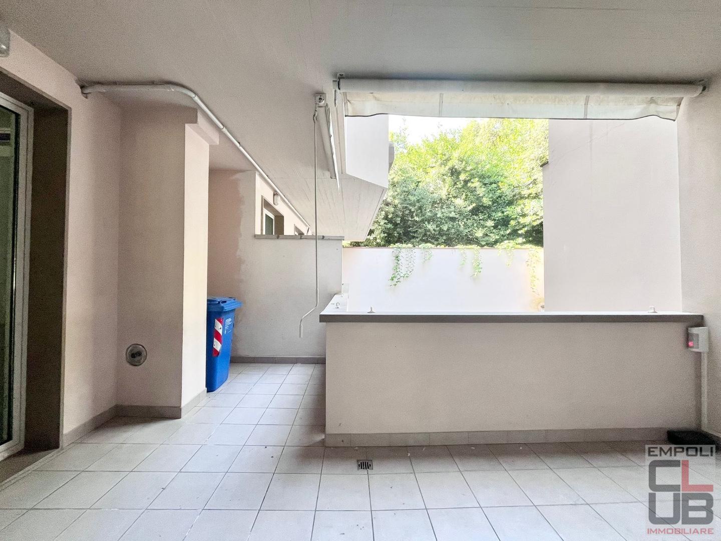 Locale commerciale in vendita a Empoli