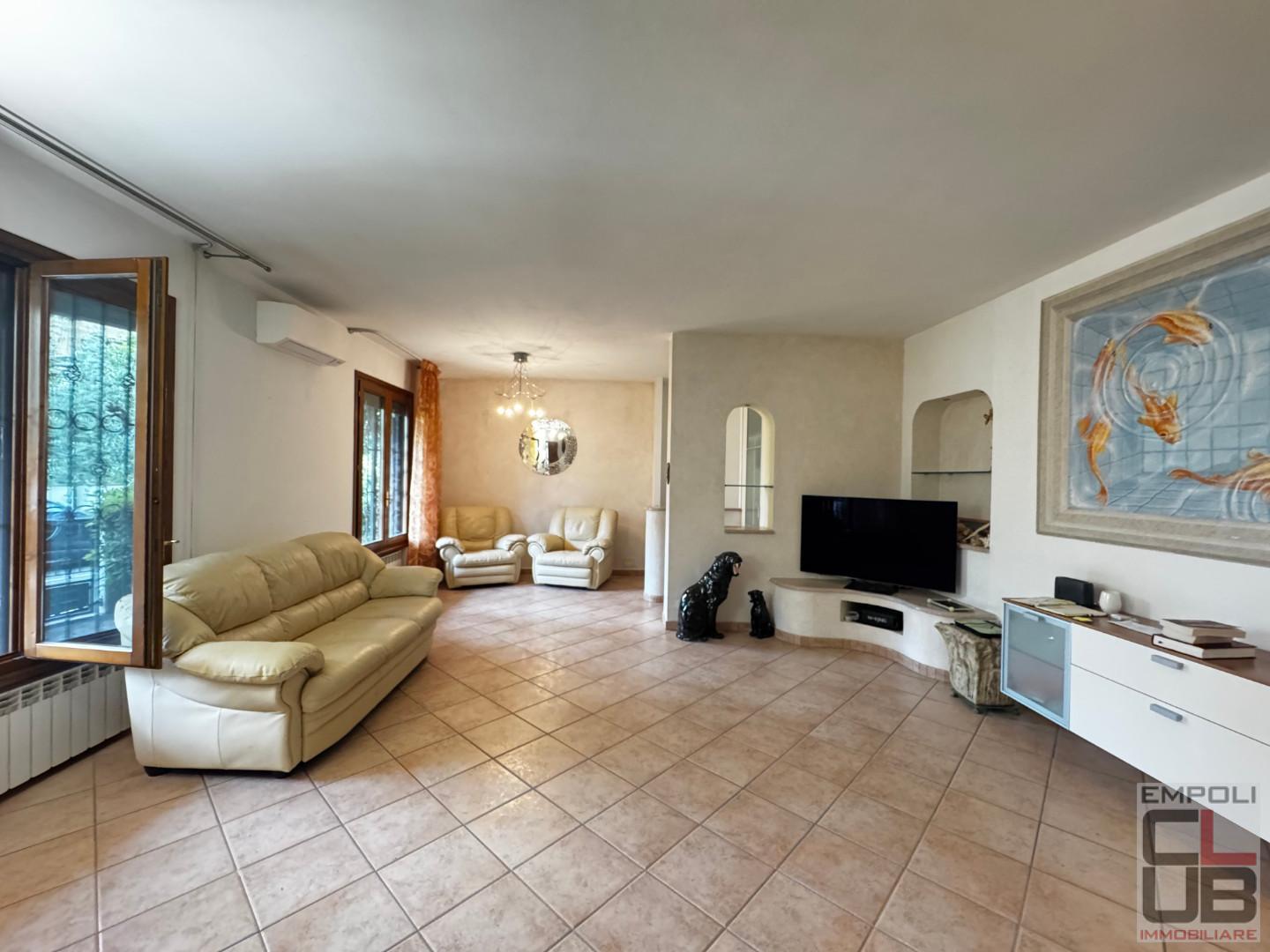 Appartamento con giardino, Empoli serravalle