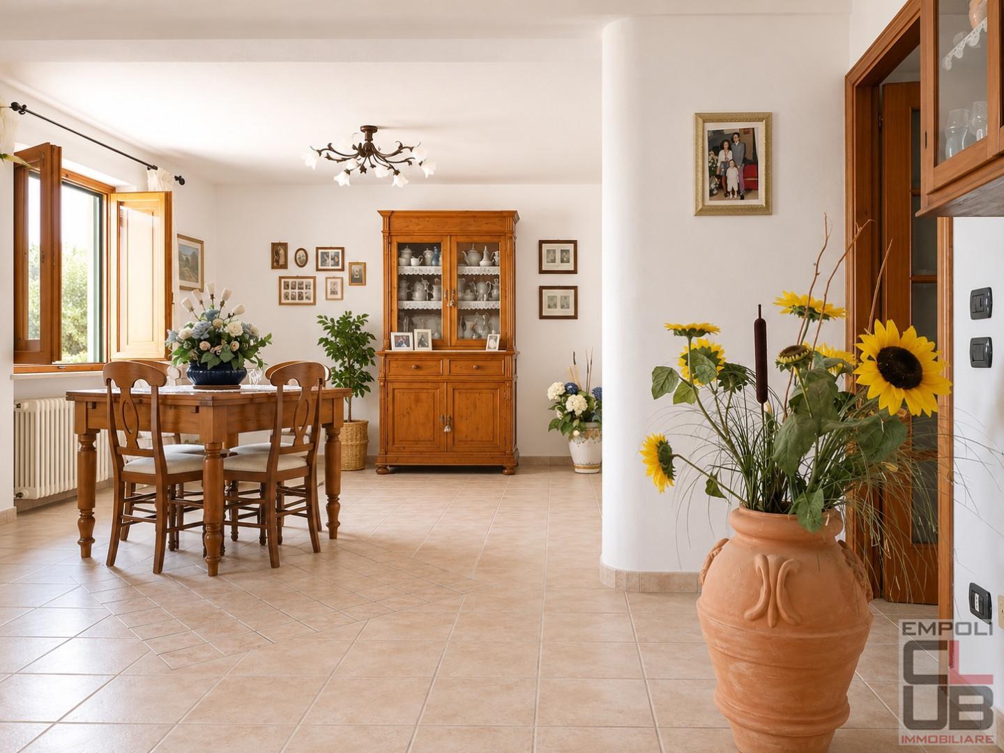 Casa indipendente con giardino a Empoli