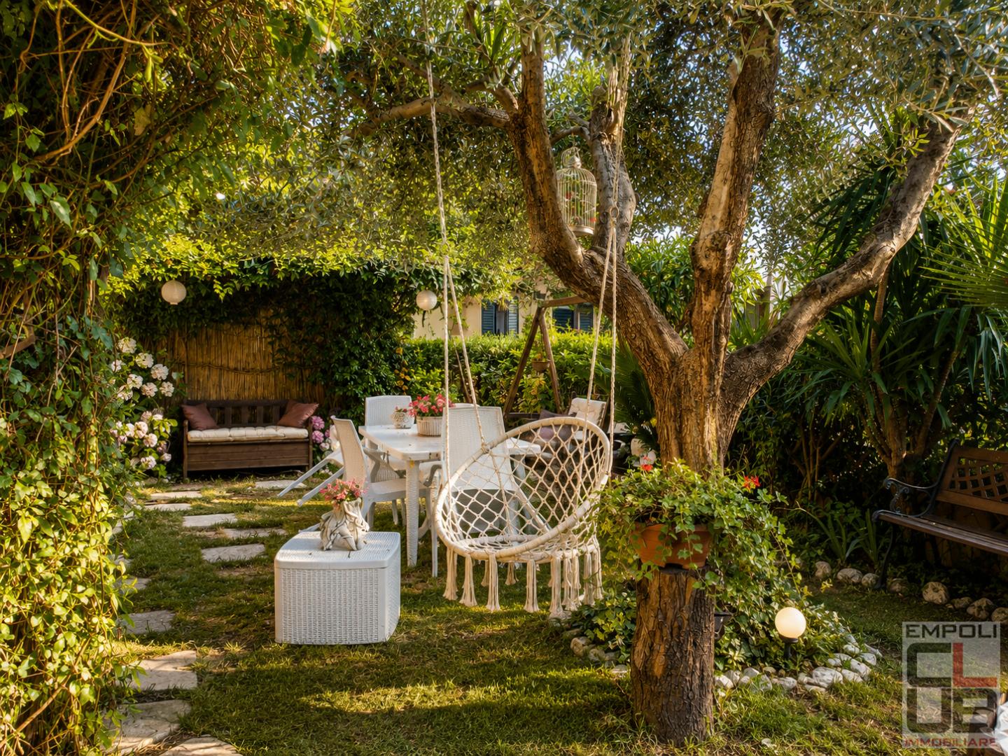 Bilocale con giardino a Castelfiorentino