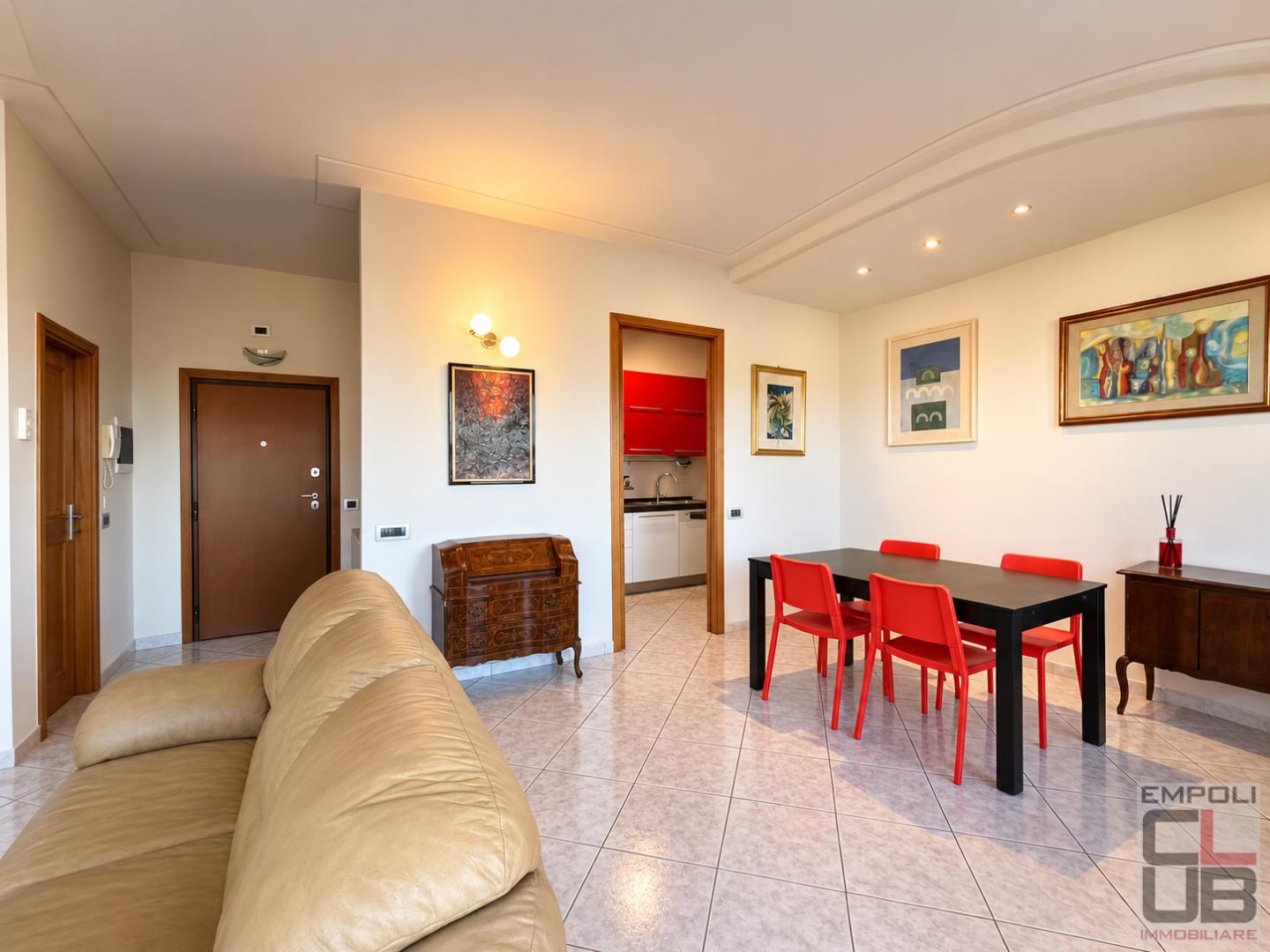 Quadrilocale con terrazzi a Empoli