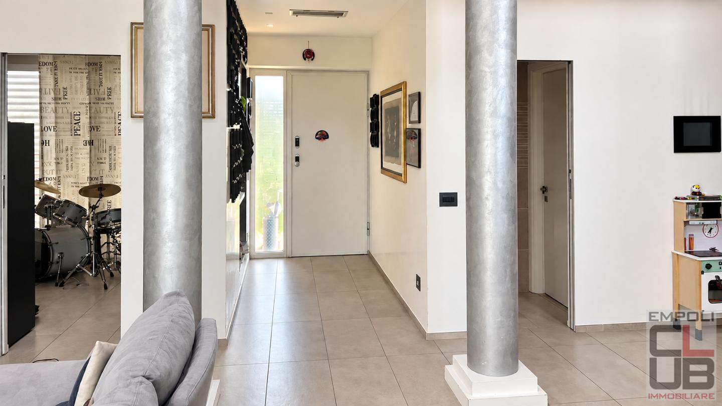Villa con giardino a Fauglia