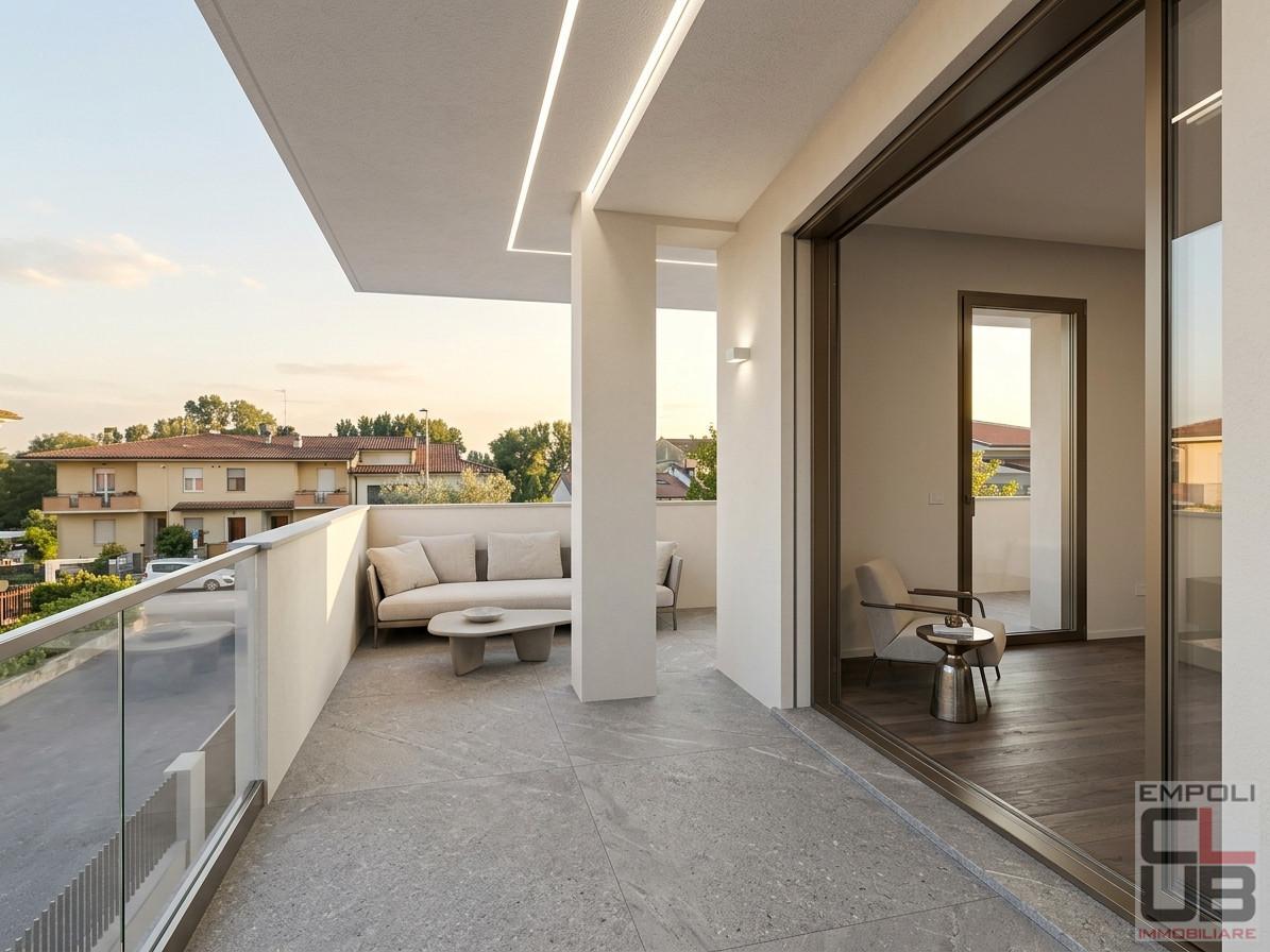 Attico con terrazzi a Capraia e Limite