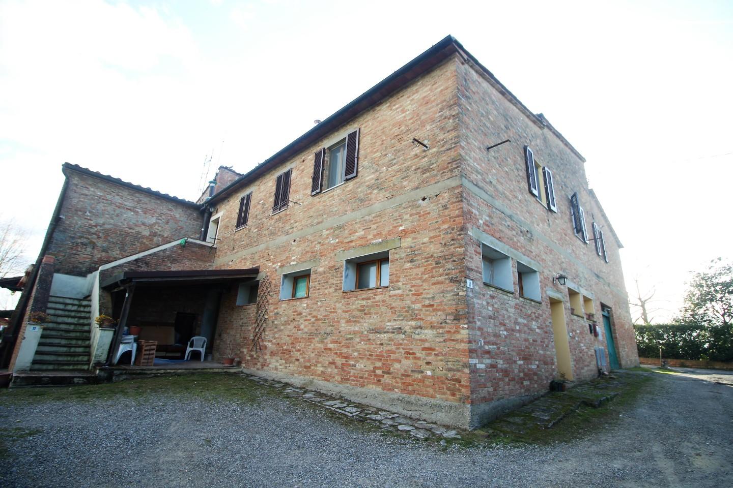 Casa indipendente con terrazzo, Siena monsindoli