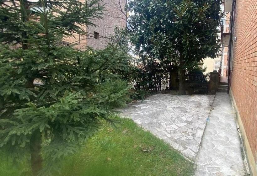 Appartamento con giardino, Siena s. prospero