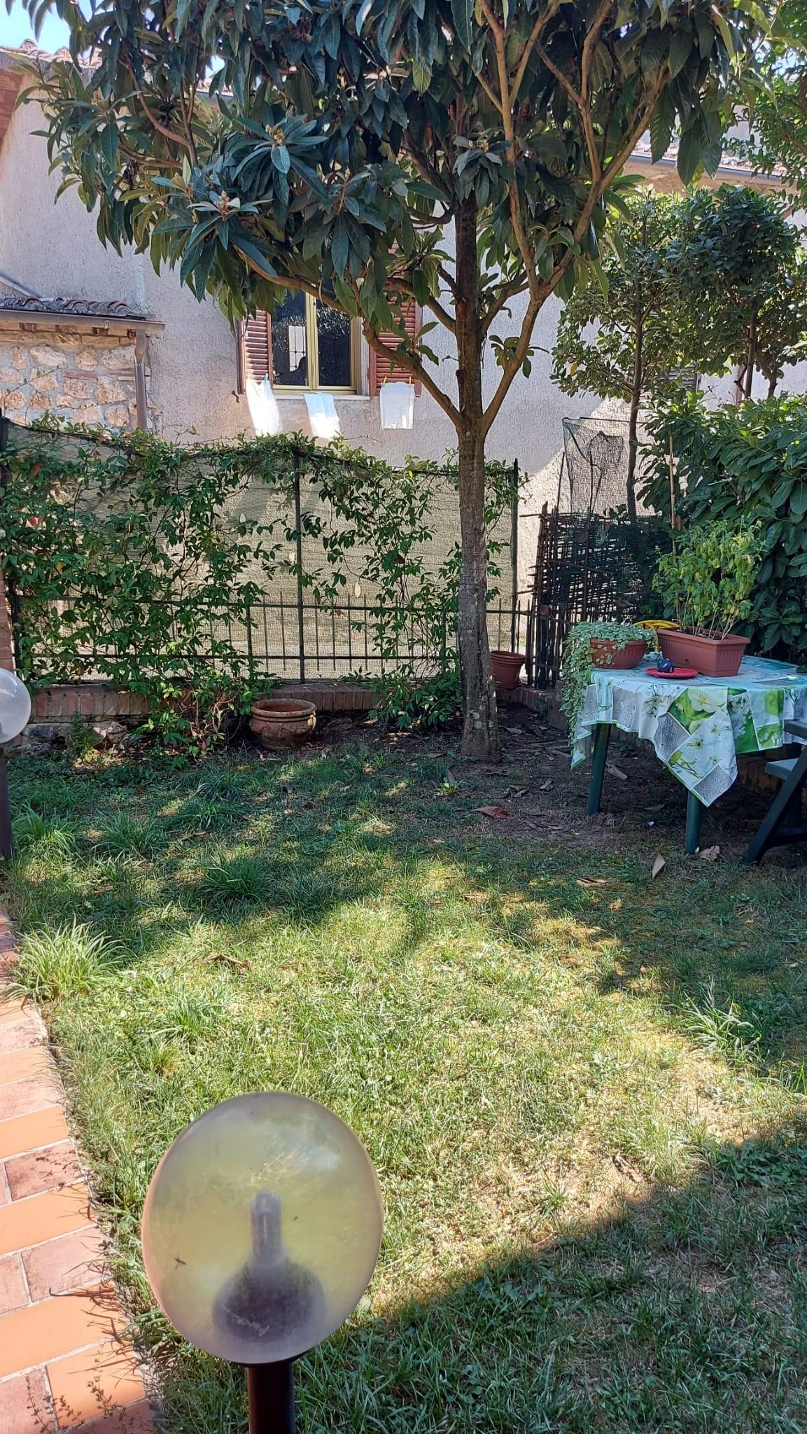 Casa indipendente con giardino a Sovicille