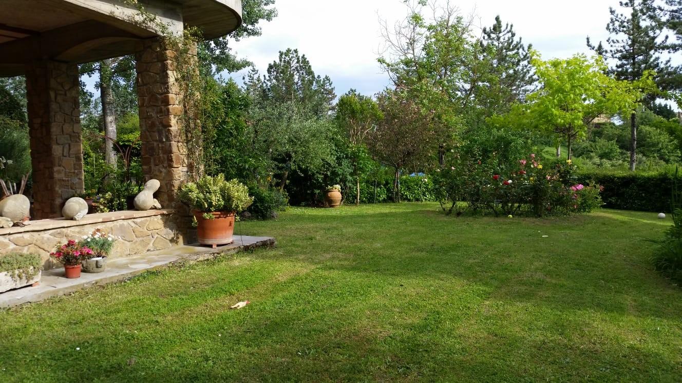 Casa indipendente con giardino, Monteriggioni uopini