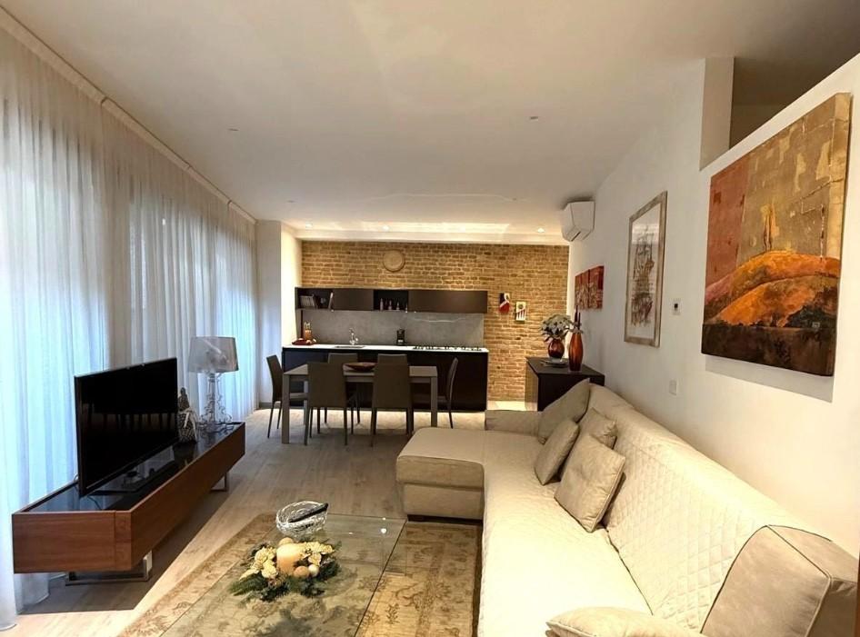 Trilocale in vendita, Siena centro storico