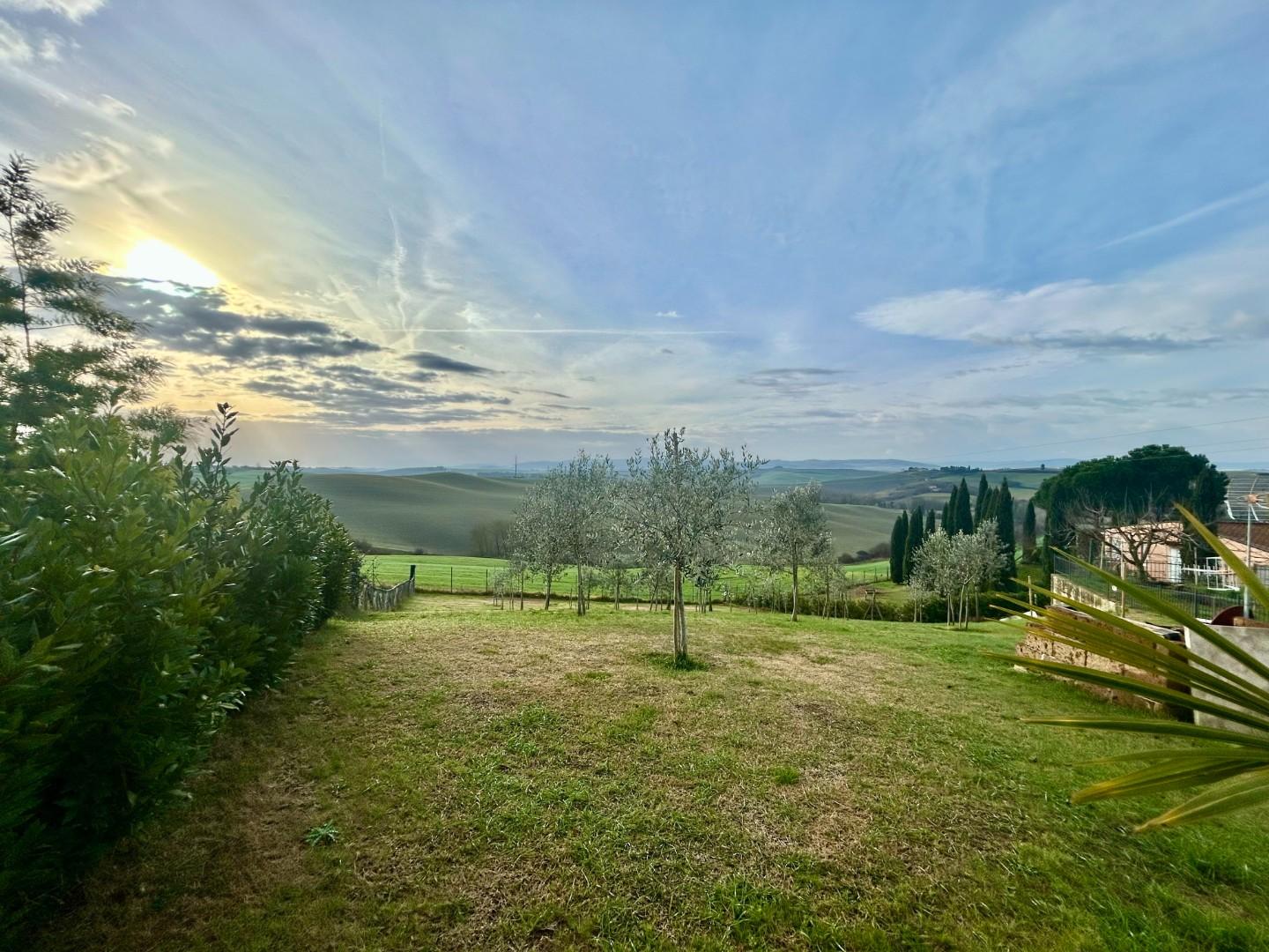 Casa indipendente con giardino, Siena coroncina