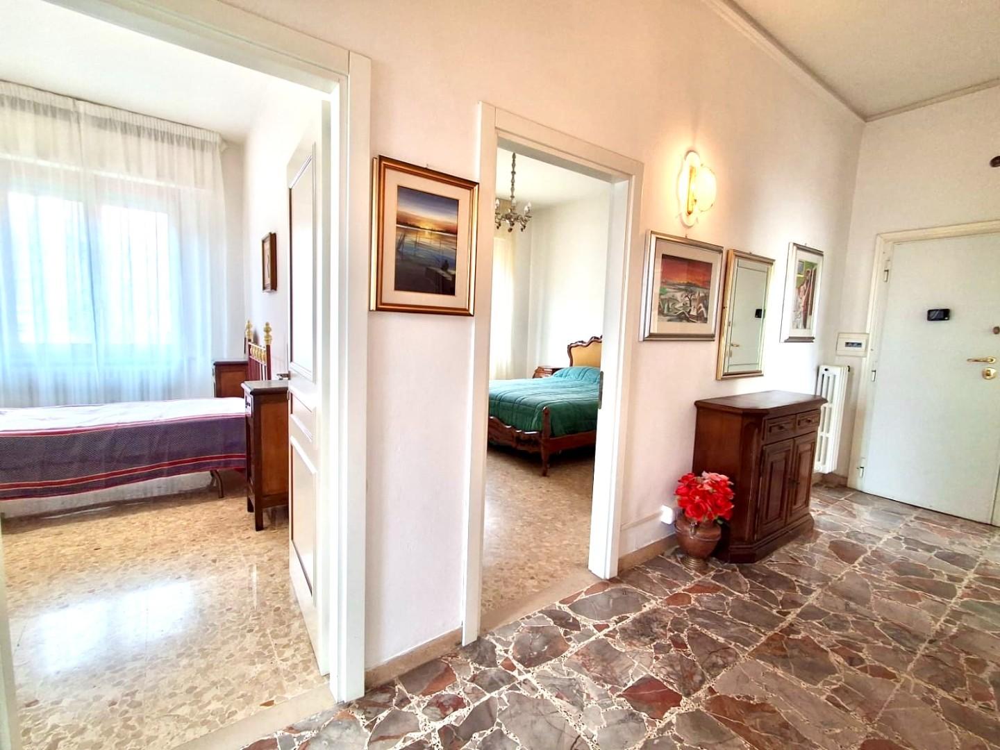 Appartamento con terrazzo, Siena acquacalda