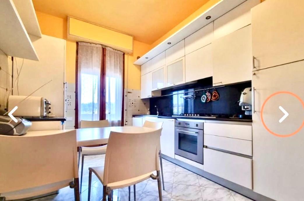 Bilocale con terrazzo, Siena mazzini