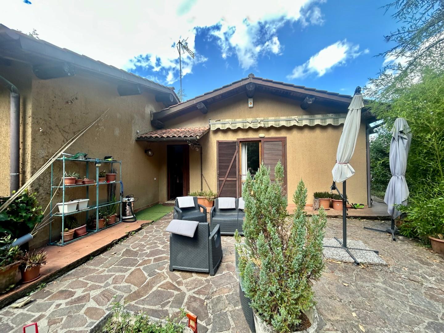 Villa con giardino, Sovicille carpineto