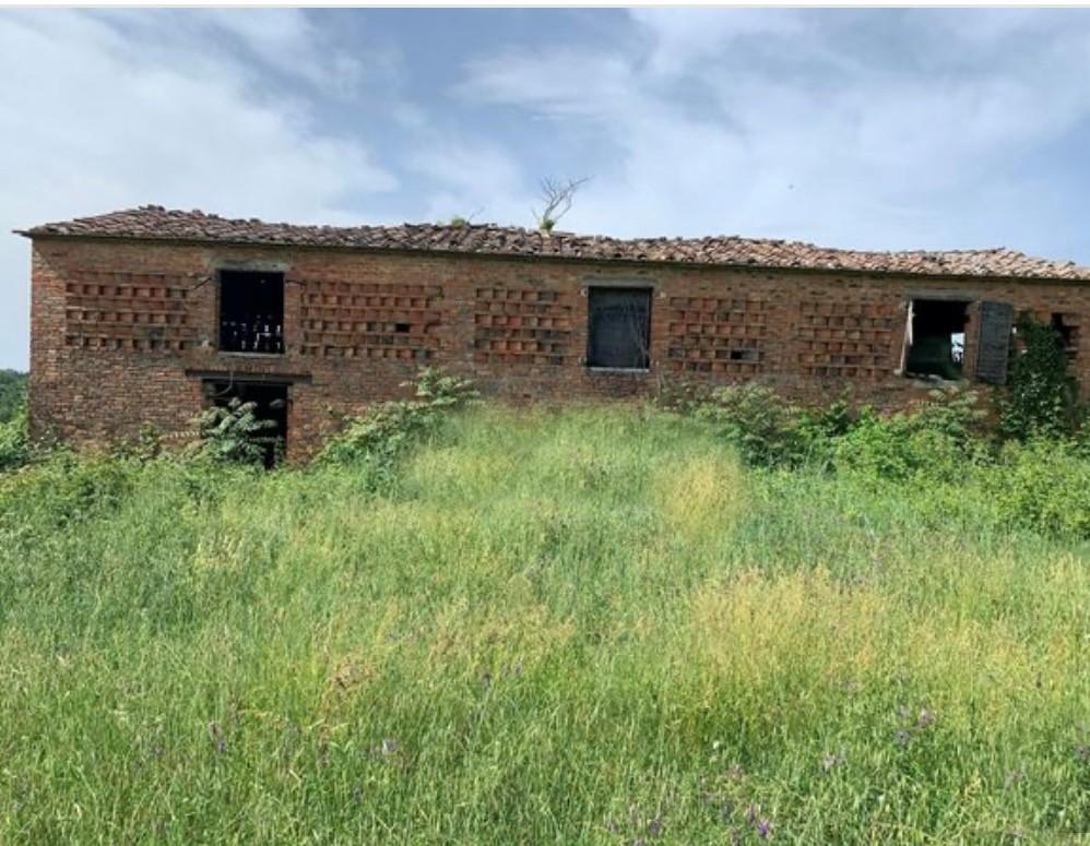 Rustico con giardino, Asciano torre a castello