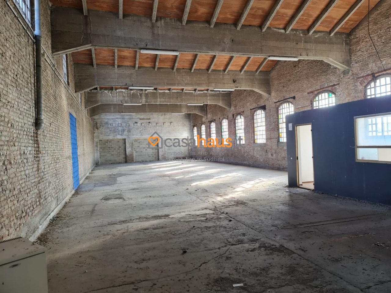 Capannone in vendita a Udine