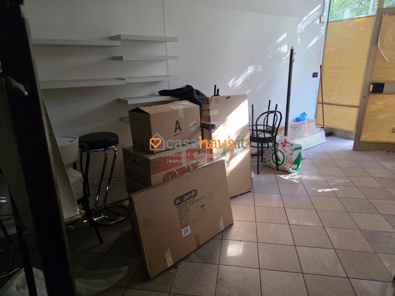 Negozio in affitto a Bolzano