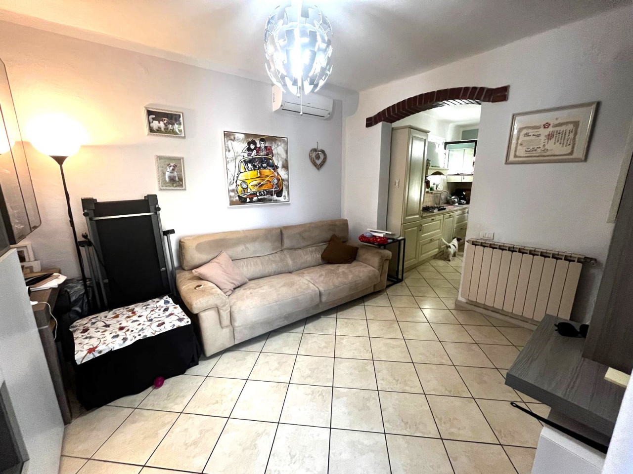 Casa indipendente con terrazzo in via poliziano, Poggio a Caiano