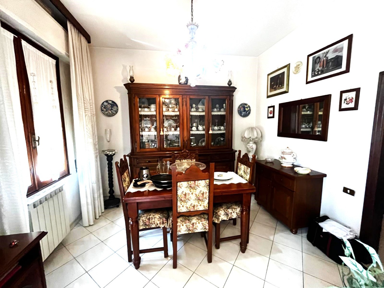 Appartamento con terrazzo in via alessandro volta, Campi Bisenzio