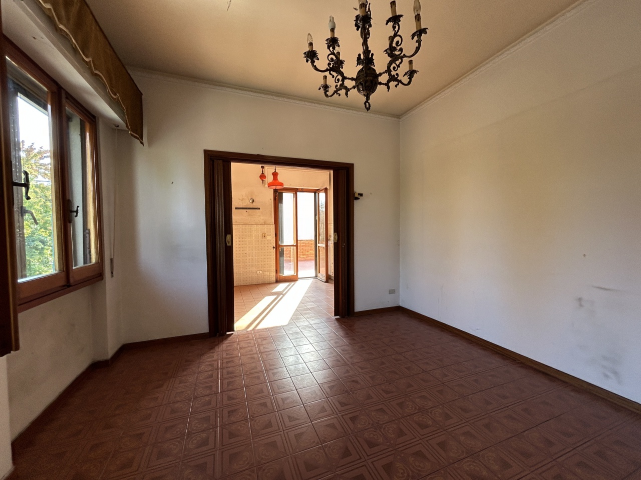 Casa indipendente con giardino in via della crescia, Campi Bisenzio