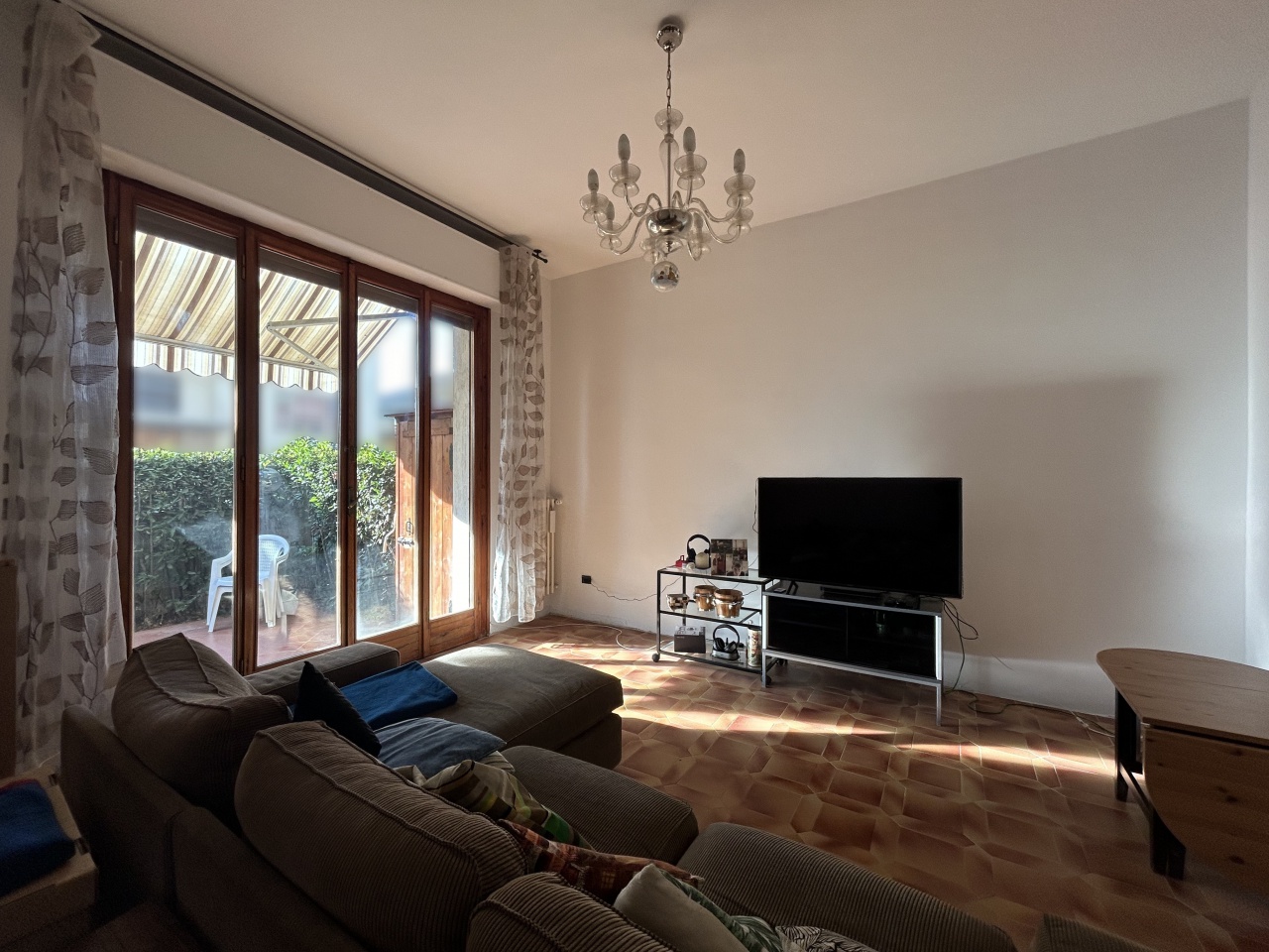 Appartamento con giardino in via giovanni boccaccio, Campi Bisenzio