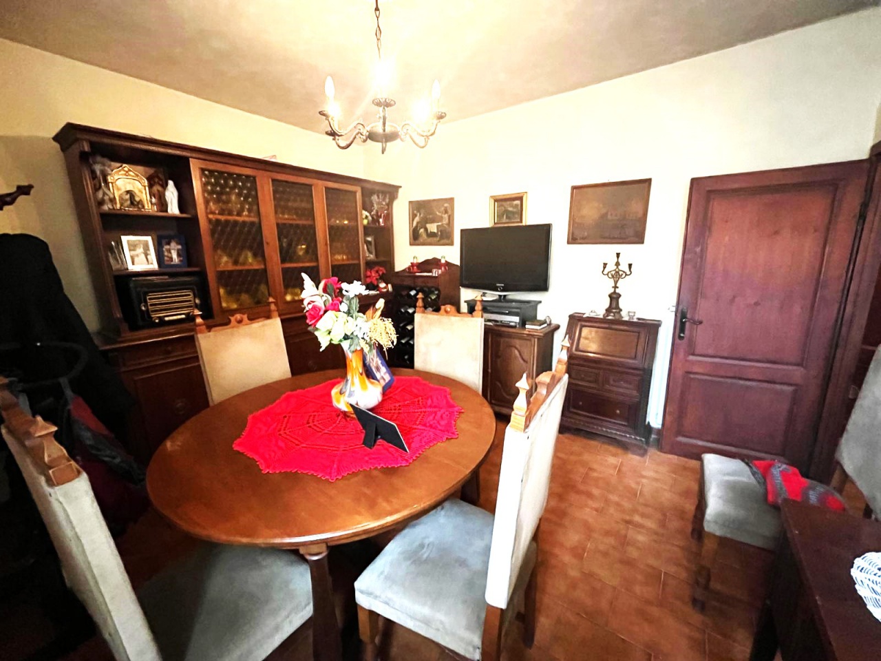 Casa indipendente con box in via a: gramsci, Poggio a Caiano