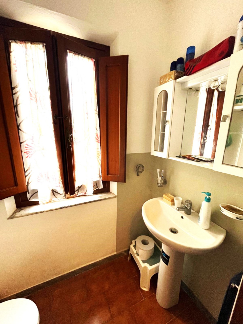 Casa indipendente con box in via a: gramsci, Poggio a Caiano