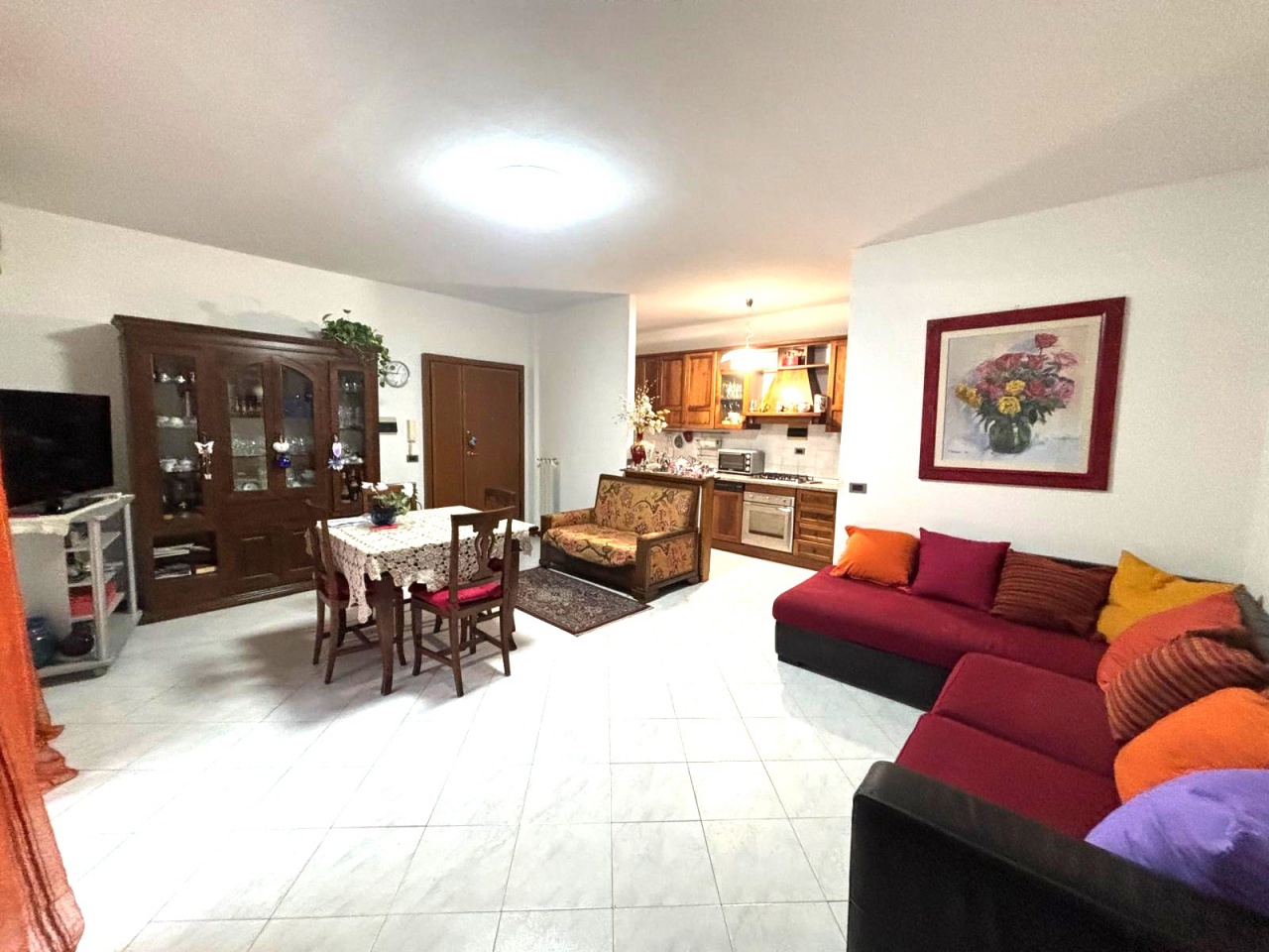 Quadrilocale con terrazzo in via erbosa, Campi Bisenzio