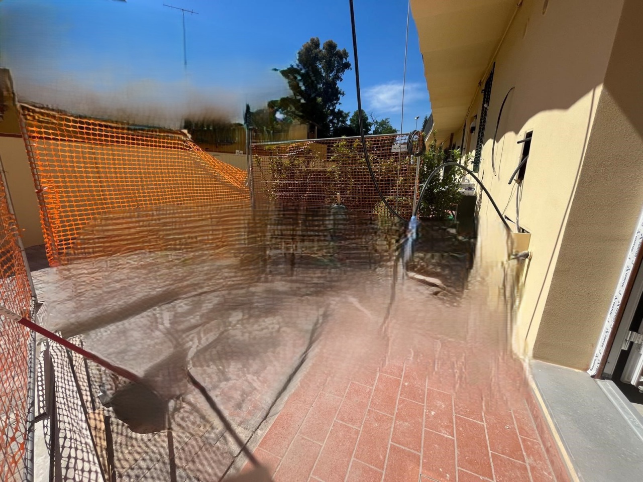 Casa indipendente con giardino in via san paolo, Campi Bisenzio