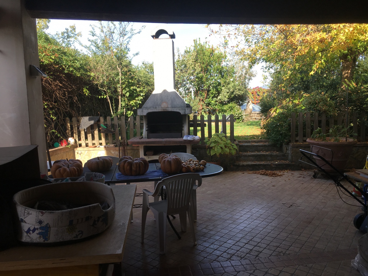 Rustico con giardino in via torricella, Campi Bisenzio